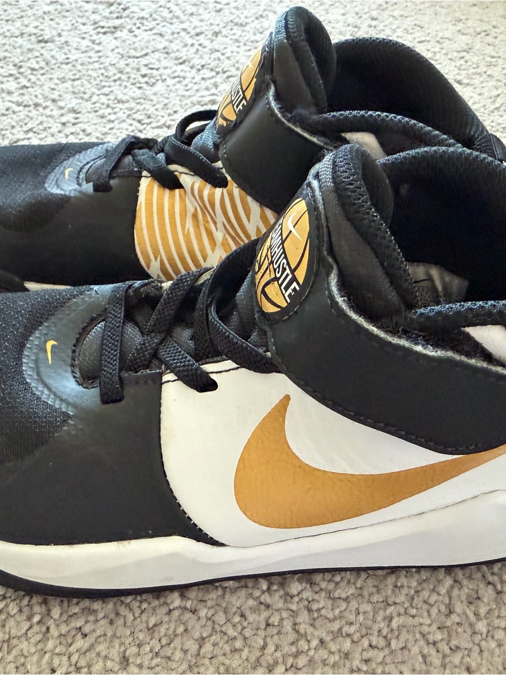 Nike Kids' Black, White & Gold TeamHustle Basketball Sneakers - Picture 2 of 4